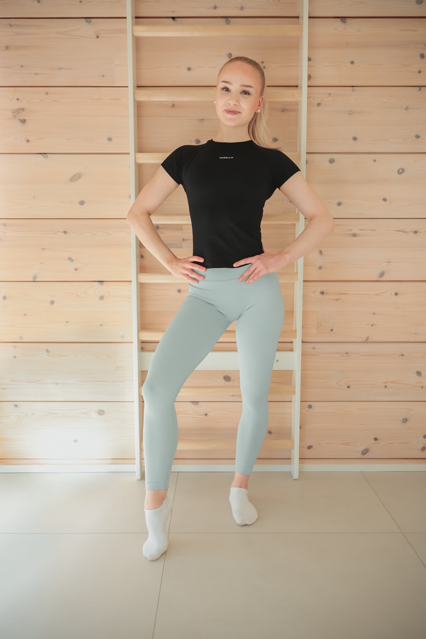 Fitted Seamless Short-Sleeve Training Top